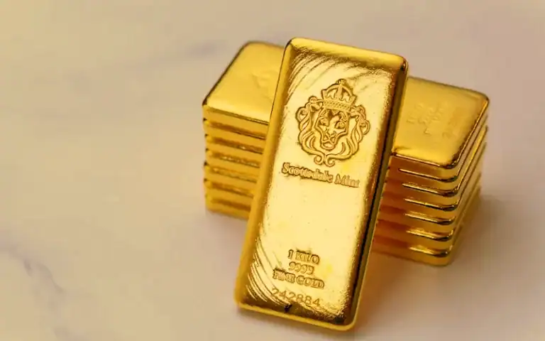 gold prices rise as cost of living crisis occurs