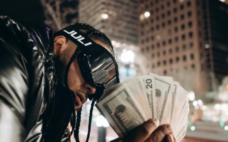 How To Earn Money Every Day